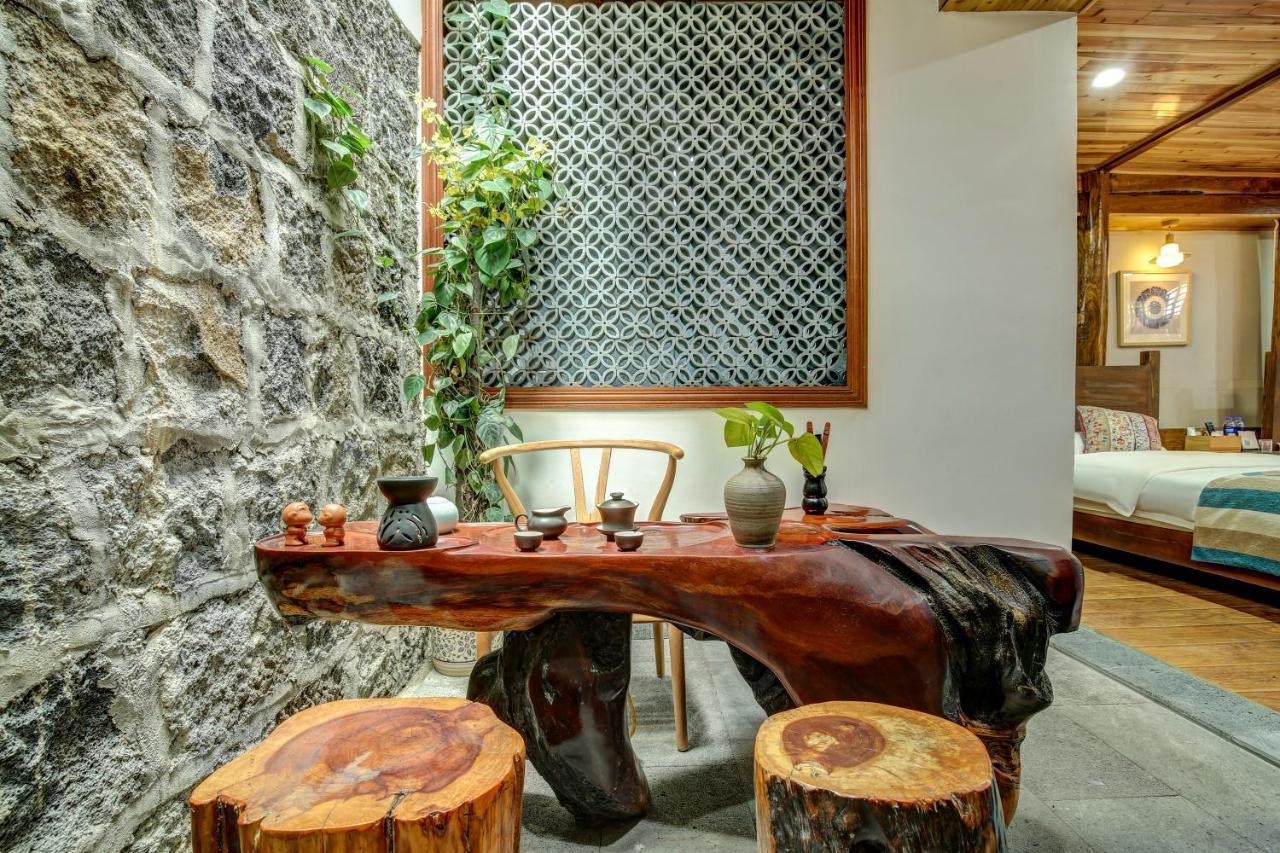 Dream Bay Hotel Tengchong Exterior photo