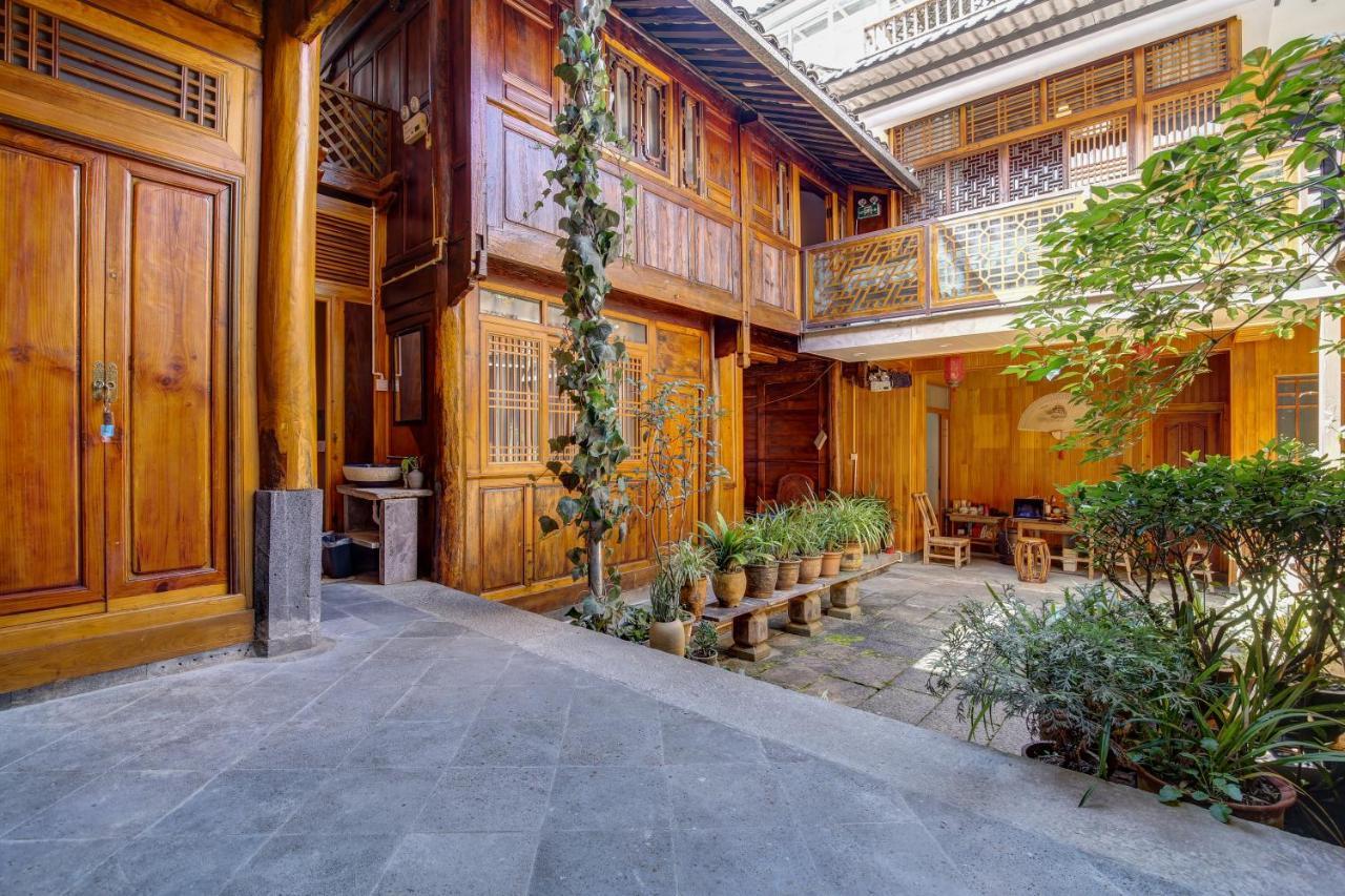 Dream Bay Hotel Tengchong Exterior photo